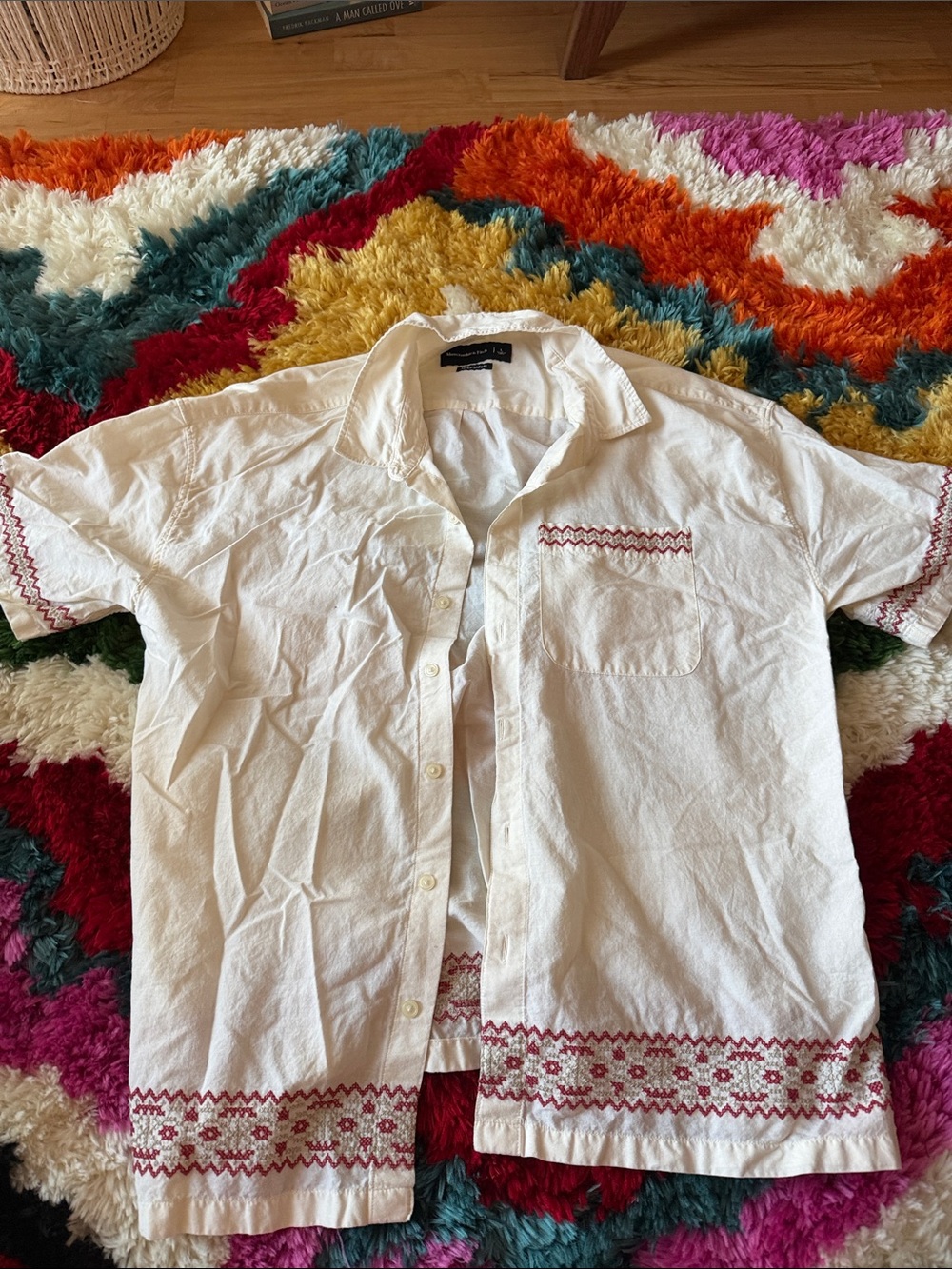 Abercrombie & Fitch White Short-Sleeve Button-Down with Red Embroidered Trim